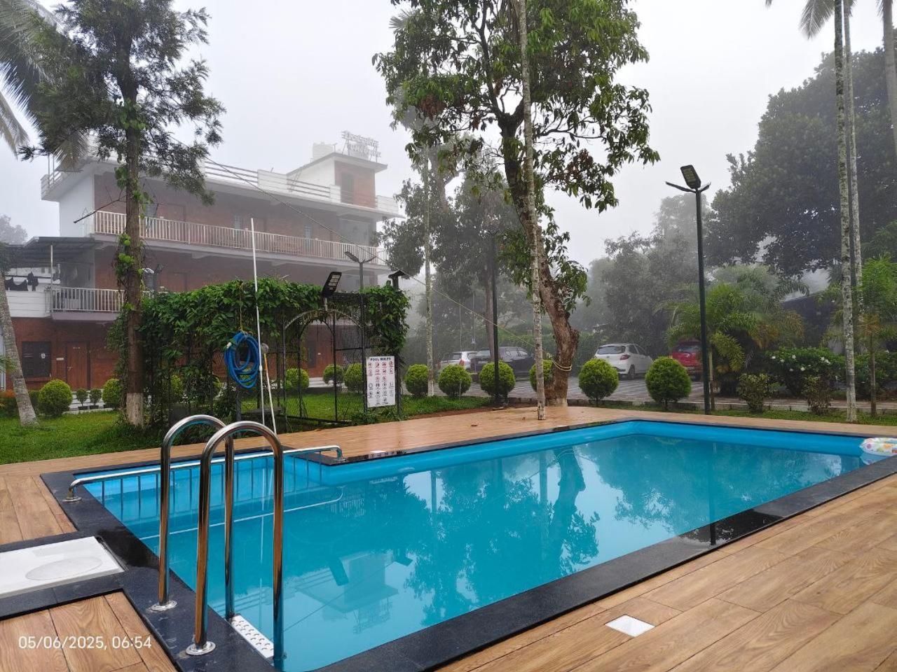 Dolphin Enclave Service Studio Apartments カルペッタ エクステリア 写真